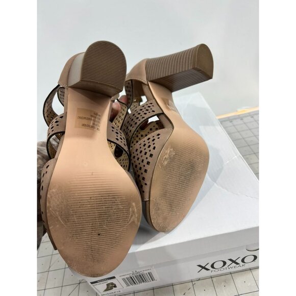 XOXO Women's Casual Boots Sand - Sand Perforated Peep-Toe Beamer Ankle Boot - Wo - Picture 8 of 9